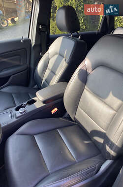 Хэтчбек Mercedes-Benz B-Class 2014 в 