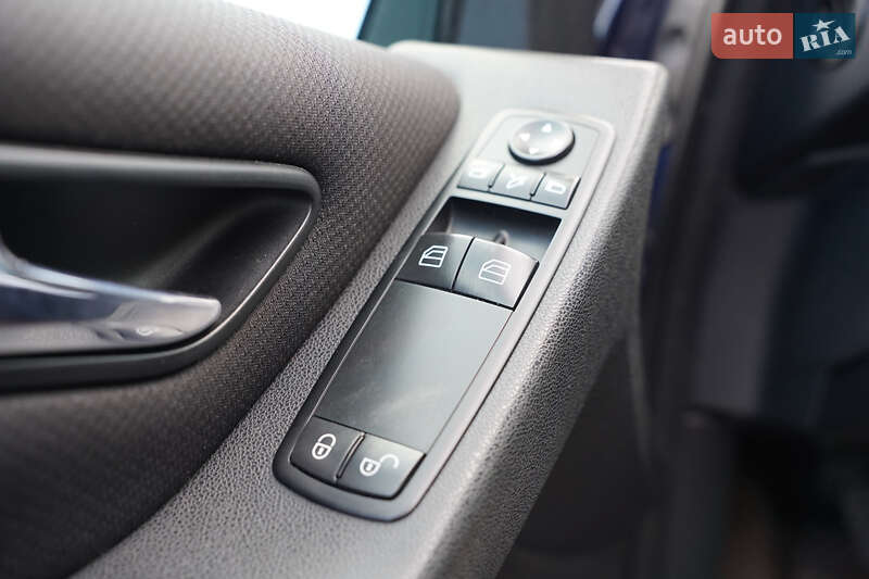 Хетчбек Mercedes-Benz B-Class 2006 в Івано-Франківську фото 28 Хетчбек Mercedes-Benz B-Class 2006 в Івано-Франківську