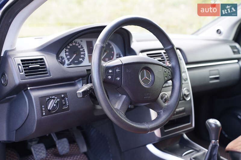 Хетчбек Mercedes-Benz B-Class 2006 в Івано-Франківську фото 31 Хетчбек Mercedes-Benz B-Class 2006 в Івано-Франківську