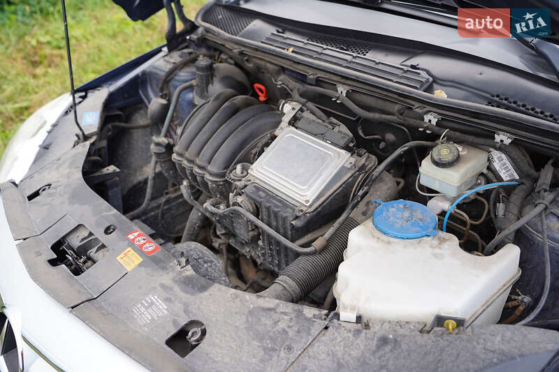 Хетчбек Mercedes-Benz B-Class 2006 в Івано-Франківську фото 61 Хетчбек Mercedes-Benz B-Class 2006 в Івано-Франківську