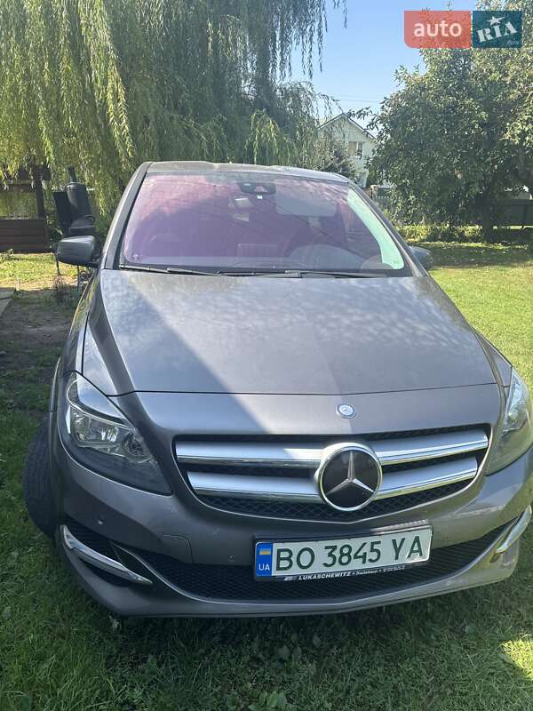 Mercedes-Benz B-Class 2015