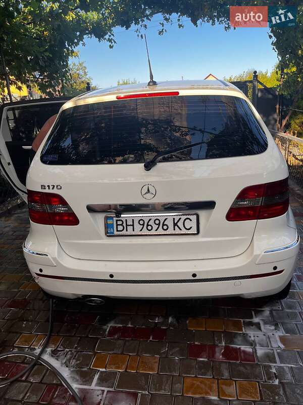 Хетчбек Mercedes-Benz B-Class 2008 в Великому Дальнику фото 10 Хетчбек Mercedes-Benz B-Class 2008 в Великому Дальнику