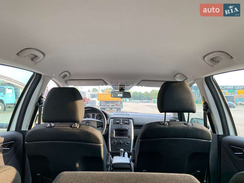 Хэтчбек Mercedes-Benz B-Class 2010 в Киеве