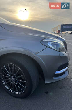 Хэтчбек Mercedes-Benz B-Class 2016 в 