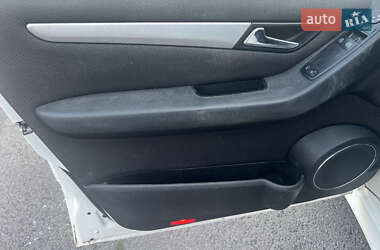 Хэтчбек Mercedes-Benz B-Class 2008 в 