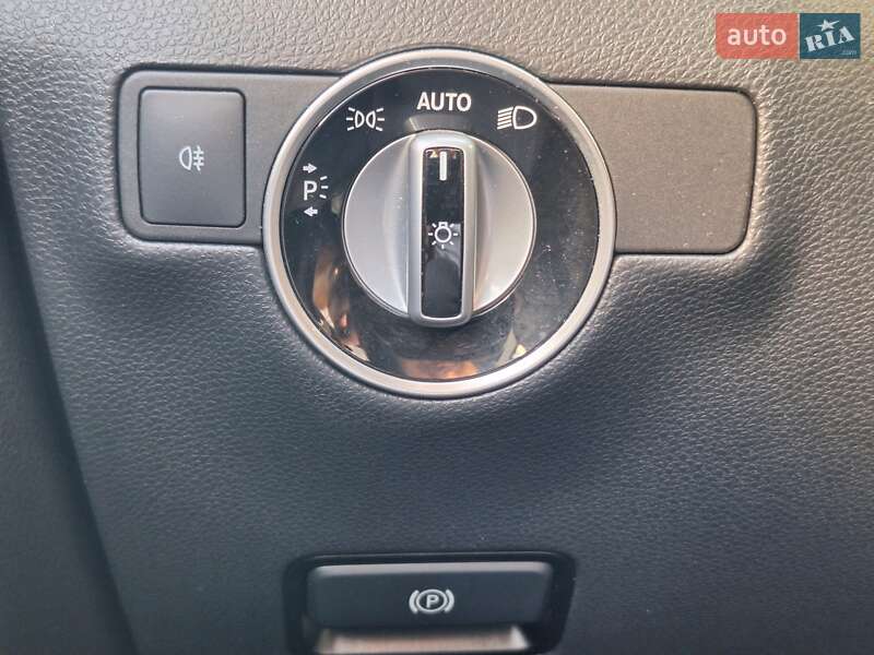 Хэтчбек Mercedes-Benz B-Class 2017 в Одессе