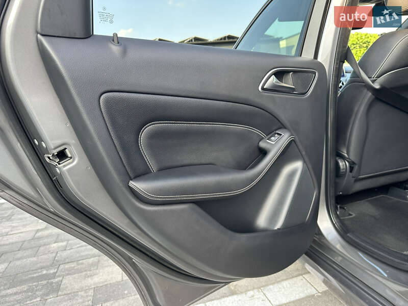 Хэтчбек Mercedes-Benz B-Class 2016 в Луцке