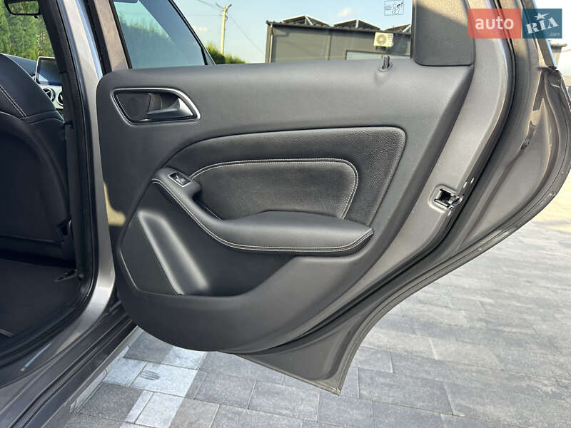 Хэтчбек Mercedes-Benz B-Class 2016 в Луцке
