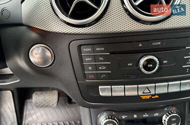 Хэтчбек Mercedes-Benz B-Class 2015 в 