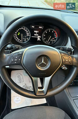 Хэтчбек Mercedes-Benz B-Class 2013 в 