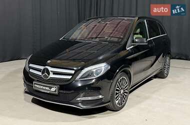 Хэтчбек Mercedes-Benz B-Class 2015 в 