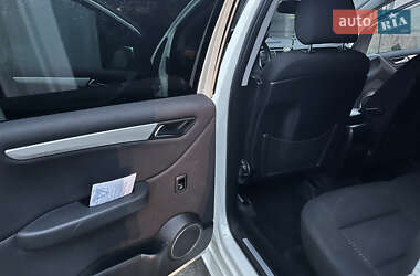 Хэтчбек Mercedes-Benz B-Class 2011 в 