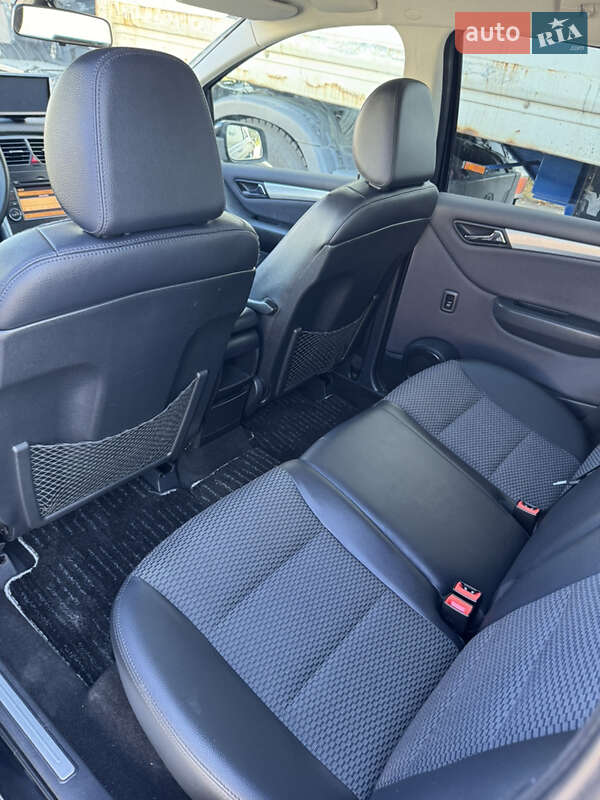 Хэтчбек Mercedes-Benz B-Class 2010 в Киеве