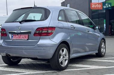 Хэтчбек Mercedes-Benz B-Class 2007 в 