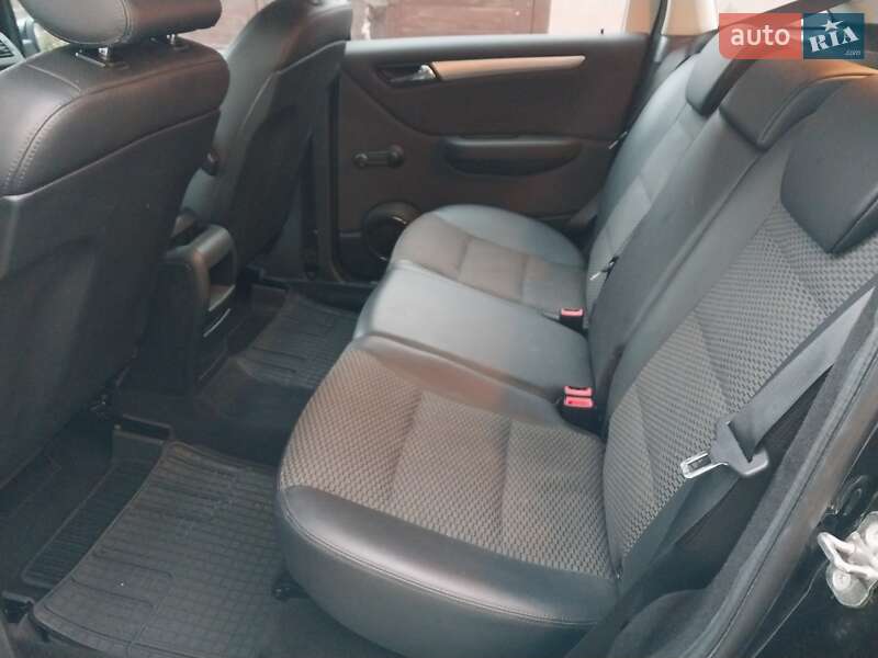 Хэтчбек Mercedes-Benz B-Class 2010 в Ходорове