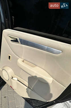 Хэтчбек Mercedes-Benz B-Class 2005 в 