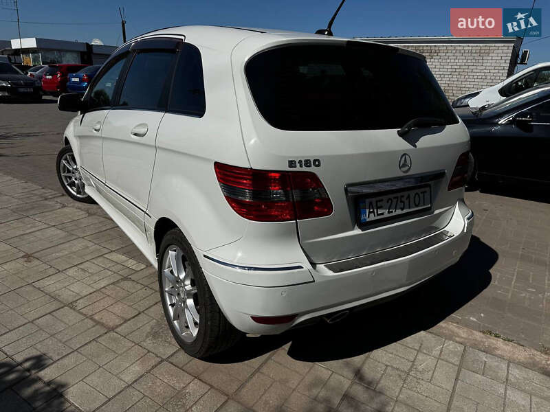 Хетчбек Mercedes-Benz B-Class 2010 в Дніпрі