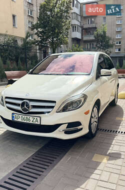 Хетчбек Mercedes-Benz B-Class 2014 в Запоріжжі