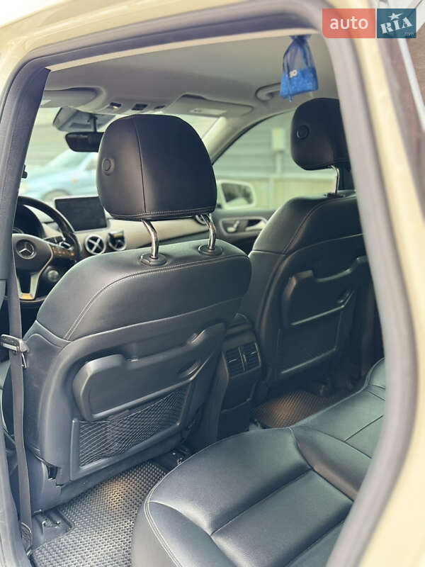 Хэтчбек Mercedes-Benz B-Class 2014 в Запорожье