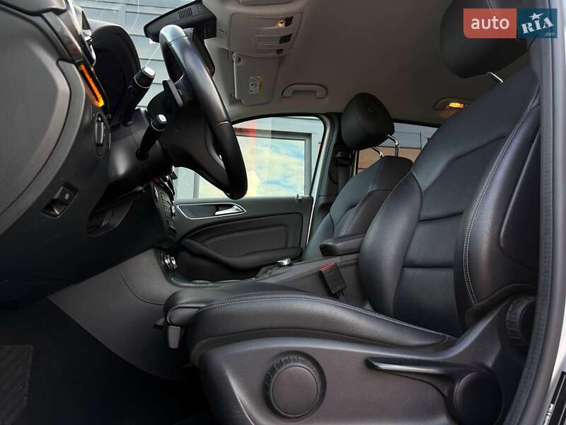 Хэтчбек Mercedes-Benz B-Class 2017 в Ровно