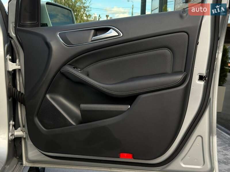 Хэтчбек Mercedes-Benz B-Class 2017 в Ровно