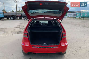 Хетчбек Mercedes-Benz B-Class 2010 в 