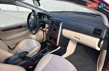 Хэтчбек Mercedes-Benz B-Class 2006 в 