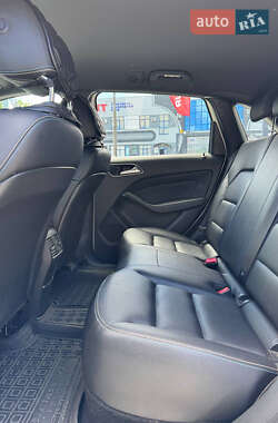 Хэтчбек Mercedes-Benz B-Class 2017 в 