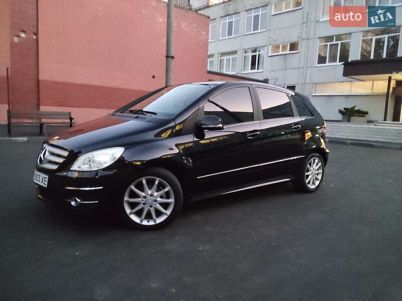 Хэтчбек Mercedes-Benz B-Class 2010 в Днепре