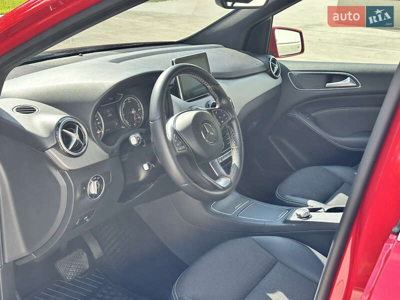 Хетчбек Mercedes-Benz B-Class 2015 в Луцьку