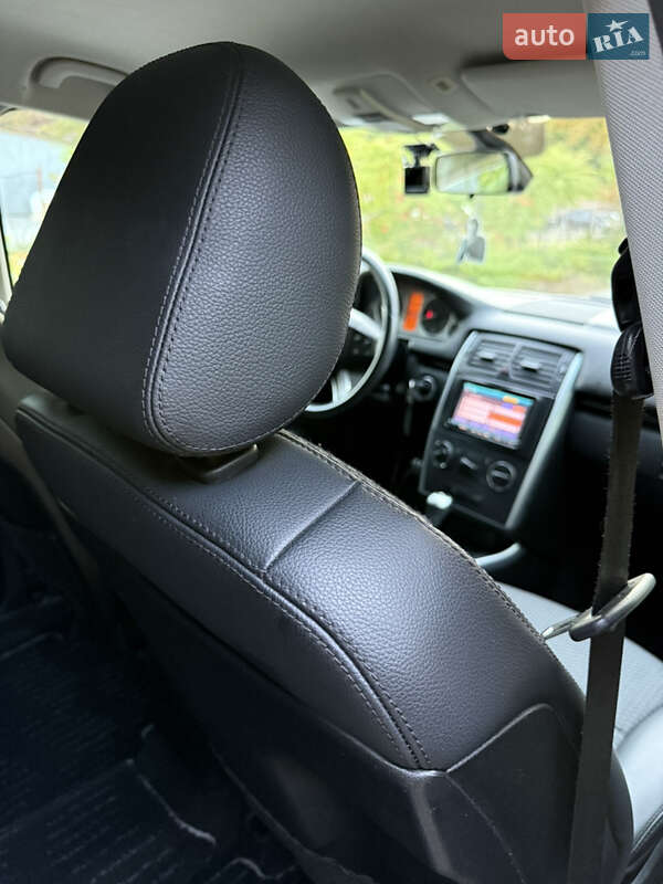 Хэтчбек Mercedes-Benz B-Class 2010 в Одессе фото 79 Хэтчбек Mercedes-Benz B-Class 2010 в Одессе