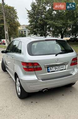 Хетчбек Mercedes-Benz B-Class 2006 в 
