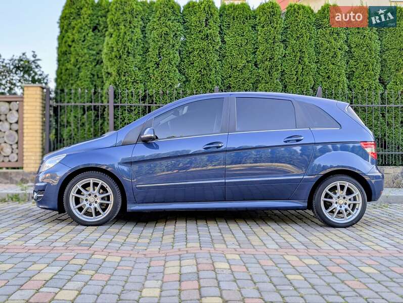 Хэтчбек Mercedes-Benz B-Class 2010 в Львове