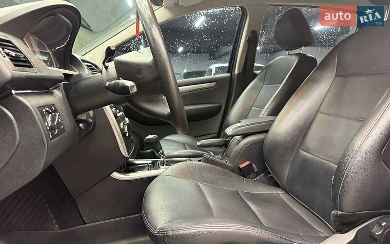 Хетчбек Mercedes-Benz B-Class 2010 в Чернівцях