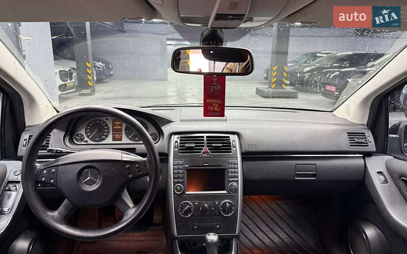 Хетчбек Mercedes-Benz B-Class 2010 в Чернівцях