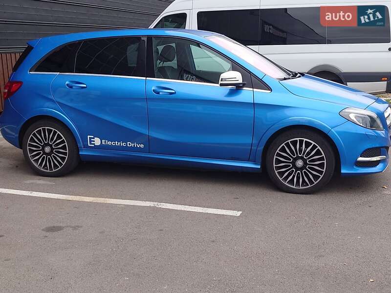 Хэтчбек Mercedes-Benz B-Class 2015 в Луцке