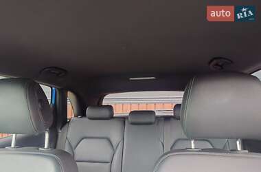 Хэтчбек Mercedes-Benz B-Class 2015 в 