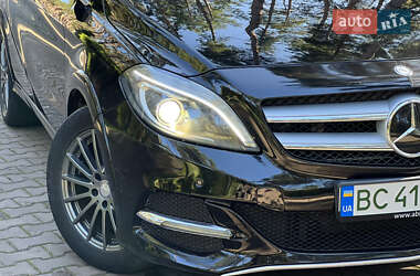 Хэтчбек Mercedes-Benz B-Class 2015 в 
