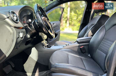 Хэтчбек Mercedes-Benz B-Class 2015 в 