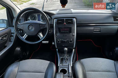 Хэтчбек Mercedes-Benz B-Class 2005 в 