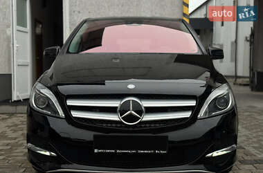 Хэтчбек Mercedes-Benz B-Class 2016 в 