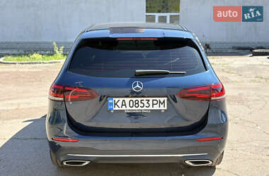 Хэтчбек Mercedes-Benz B-Class 2019 в 