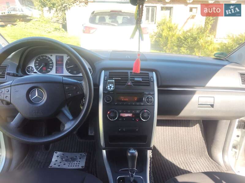 Хэтчбек Mercedes-Benz B-Class 2006 в Рудки