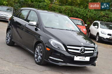 Хэтчбек Mercedes-Benz B-Class 2015 в 