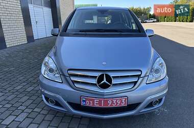 Хэтчбек Mercedes-Benz B-Class 2010 в 