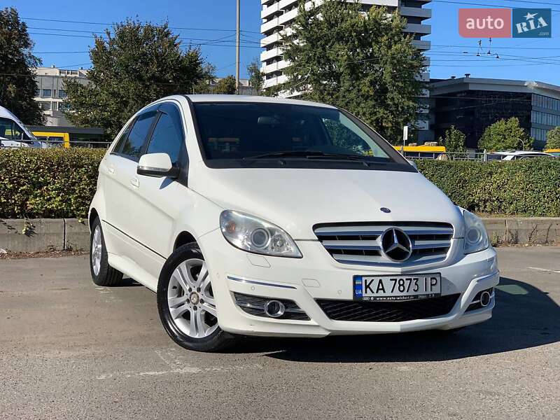 Хэтчбек Mercedes-Benz B-Class 2010 в Киеве