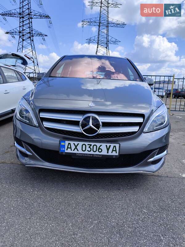 Хэтчбек Mercedes-Benz B-Class 2016 в Харькове фото 9 Хэтчбек Mercedes-Benz B-Class 2016 в Харькове