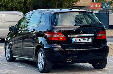 Хэтчбек Mercedes-Benz B-Class 2008 в 