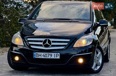 Хэтчбек Mercedes-Benz B-Class 2008 в 