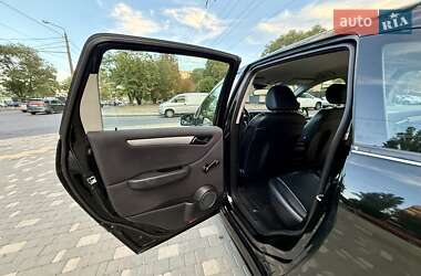Хэтчбек Mercedes-Benz B-Class 2008 в 